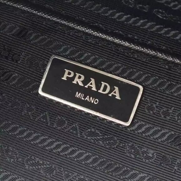 Auth PRADA Quilting Chain Shoulder Bag Black Nylon/Silvertone - Picture 13 of 14